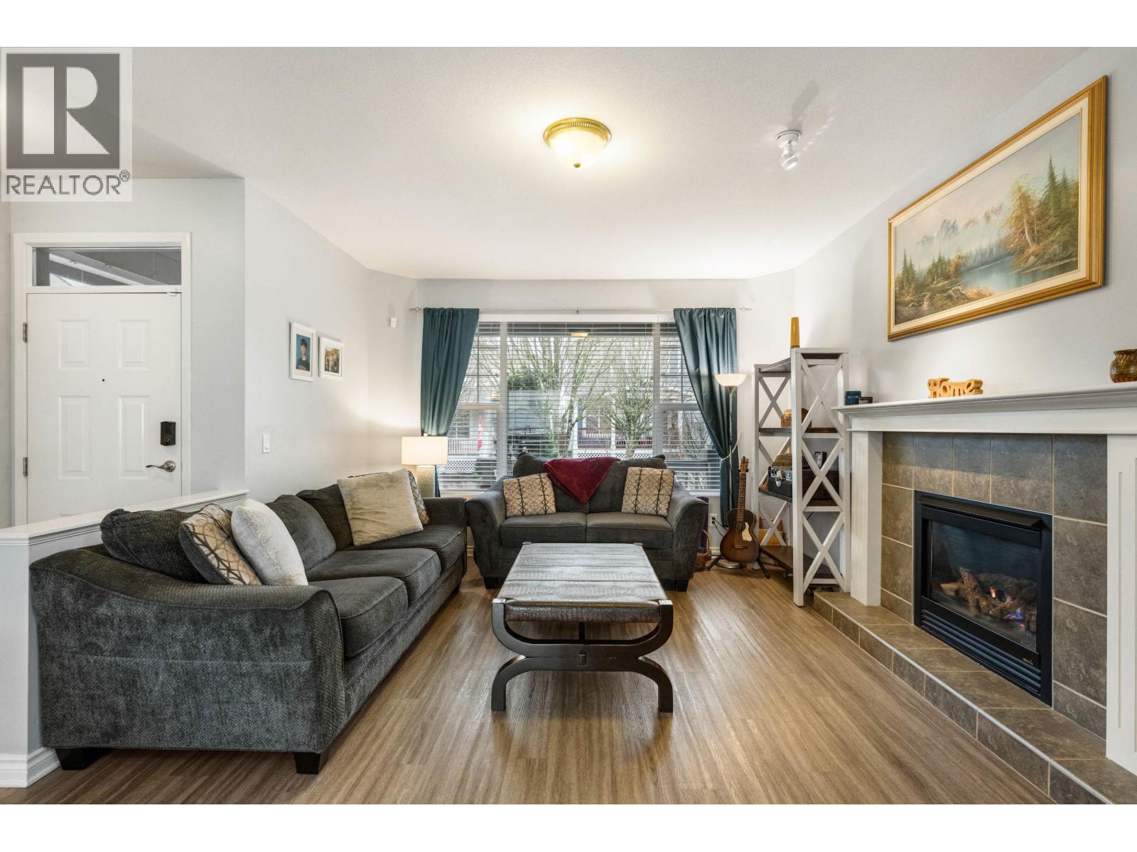 24320 102a Avenue, Maple Ridge, British Columbia  V2W 1X9 - Photo 4 - R3093414