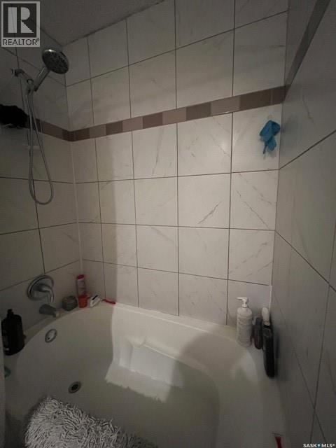 35 Assiniboia Avenue, Dubuc, Saskatchewan  S0A 0R0 - Photo 16 - SK029055