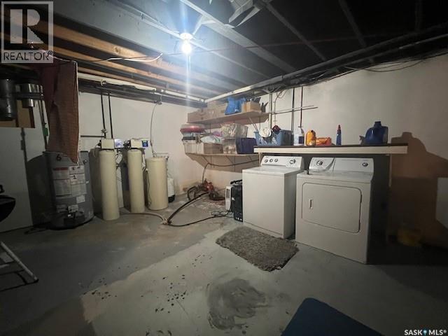 35 Assiniboia Avenue, Dubuc, Saskatchewan  S0A 0R0 - Photo 20 - SK029055