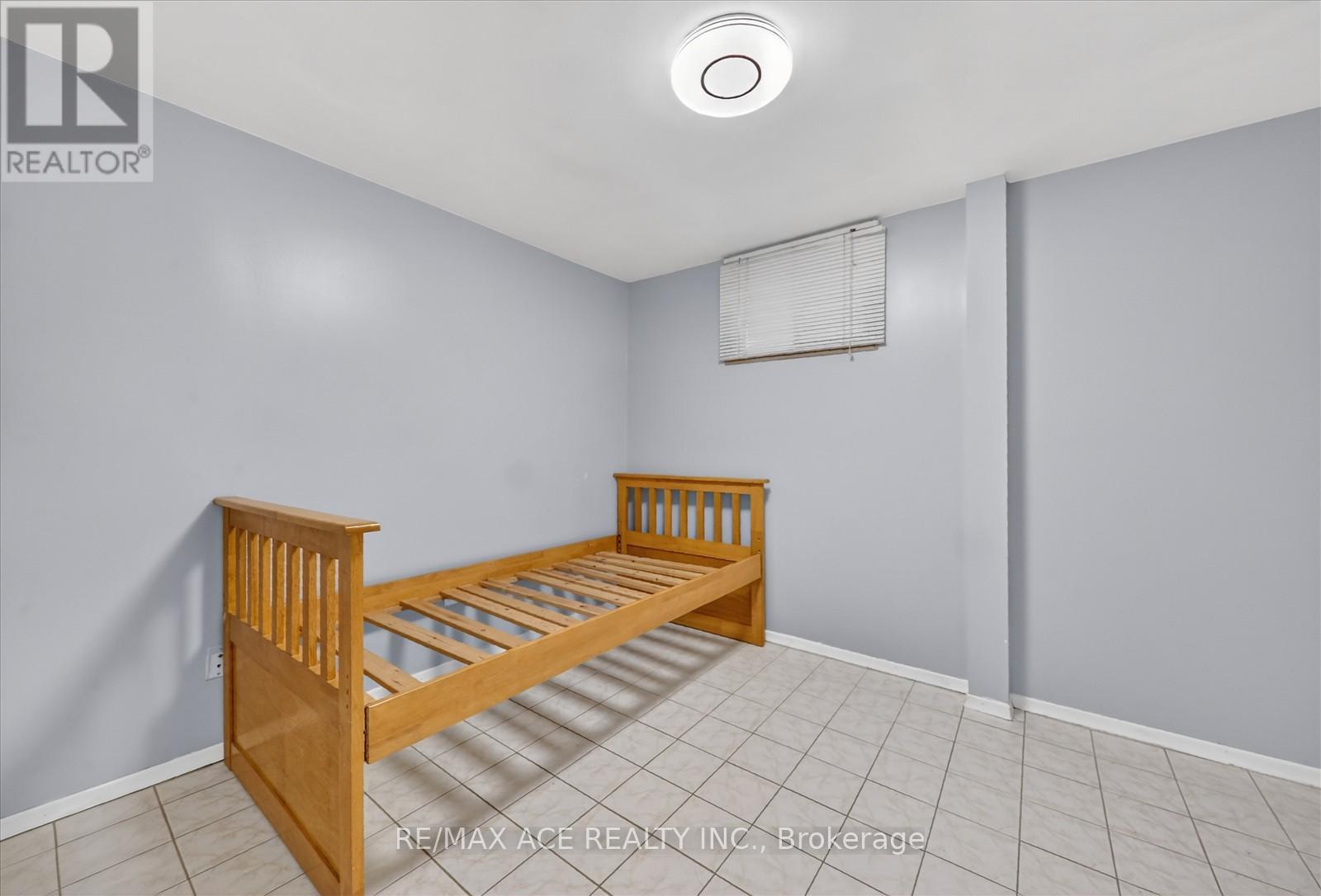 83 Ward Avenue, Hamilton, Ontario  L8S 2E8 - Photo 30 - X12821134