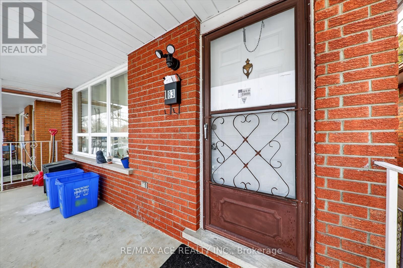 83 Ward Avenue, Hamilton, Ontario  L8S 2E8 - Photo 7 - X12821134