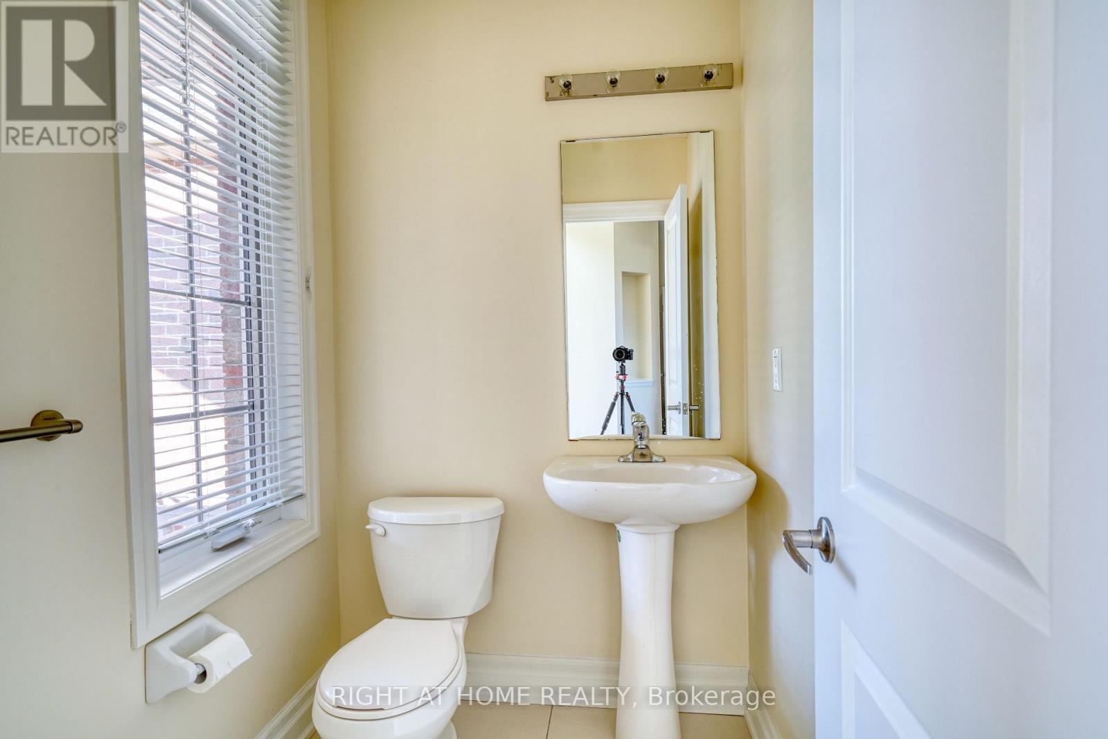 17 Mercury Avenue, Georgina, Ontario  L4P 0H1 - Photo 14 - N12753328