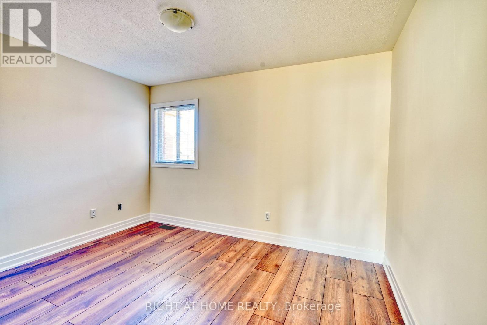 17 Mercury Avenue, Georgina, Ontario  L4P 0H1 - Photo 27 - N12753328