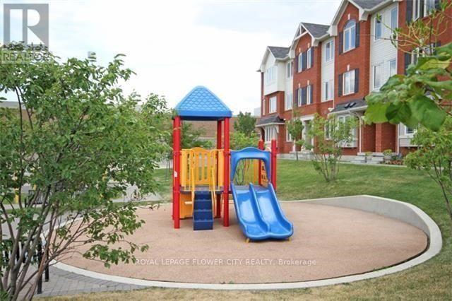 8 - 50 Hillcrest Avenue, Brampton, Ontario  L6W 0B1 - Photo 20 - W12821028