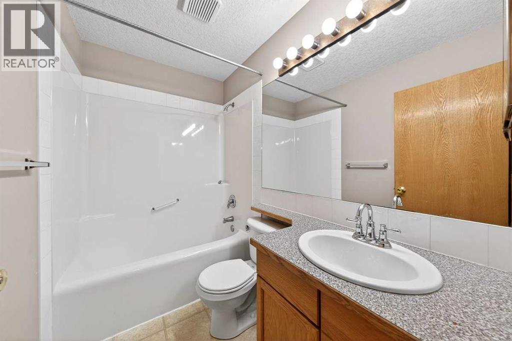 68 Silver Springs Way Nw, Airdrie, Alberta  T4B 2R6 - Photo 12 - A2286453