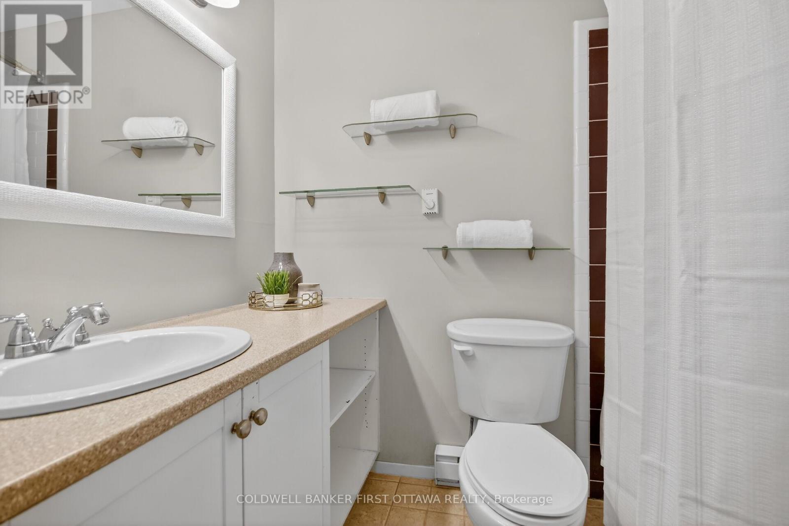 208 - 24 Town Line W, Carleton Place, Ontario  K7C 4B6 - Photo 31 - X12821144