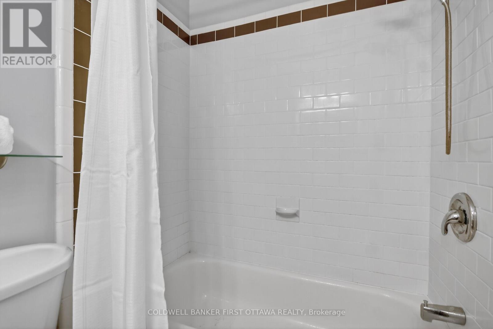 208 - 24 Town Line W, Carleton Place, Ontario  K7C 4B6 - Photo 32 - X12821144