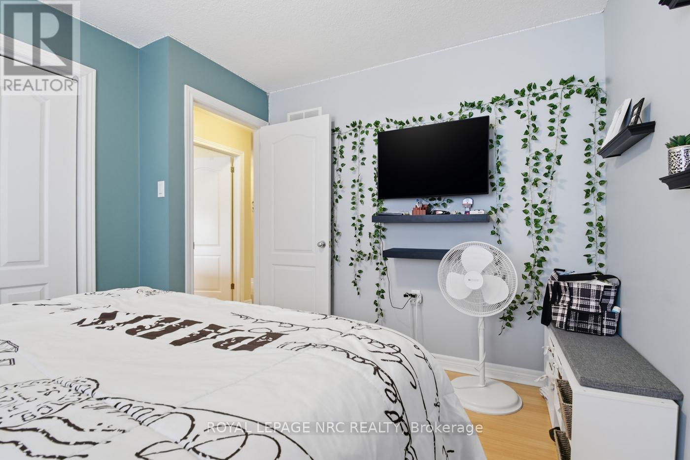 225 Colbeck Drive, Welland, Ontario  L3C 7M3 - Photo 22 - X12821154