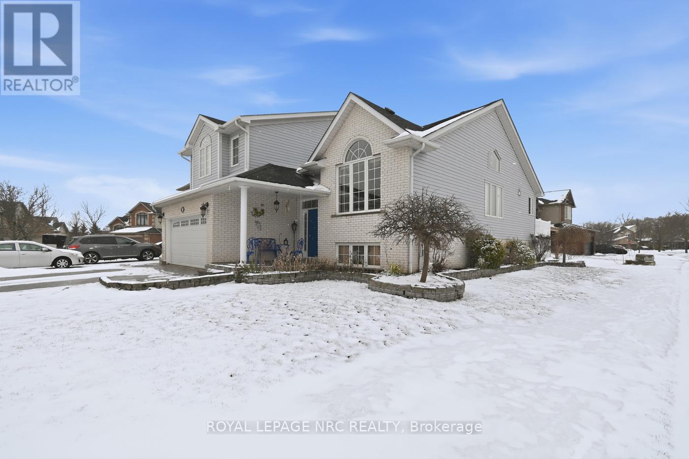225 Colbeck Drive, Welland, Ontario  L3C 7M3 - Photo 3 - X12821154