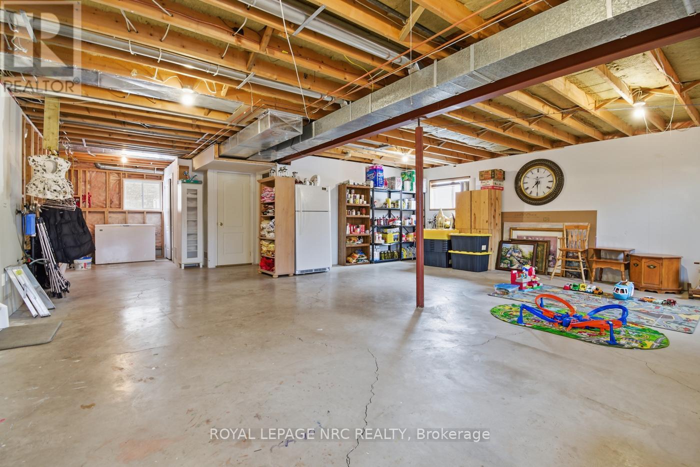 225 Colbeck Drive, Welland, Ontario  L3C 7M3 - Photo 36 - X12821154