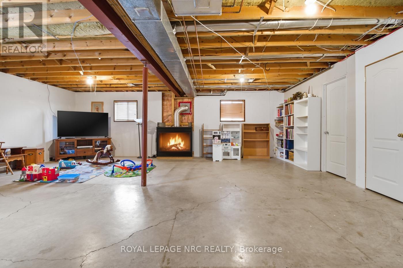 225 Colbeck Drive, Welland, Ontario  L3C 7M3 - Photo 38 - X12821154