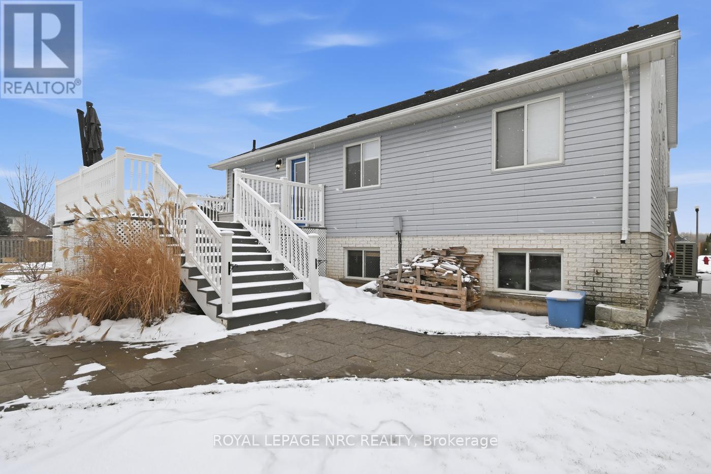 225 Colbeck Drive, Welland, Ontario  L3C 7M3 - Photo 44 - X12821154