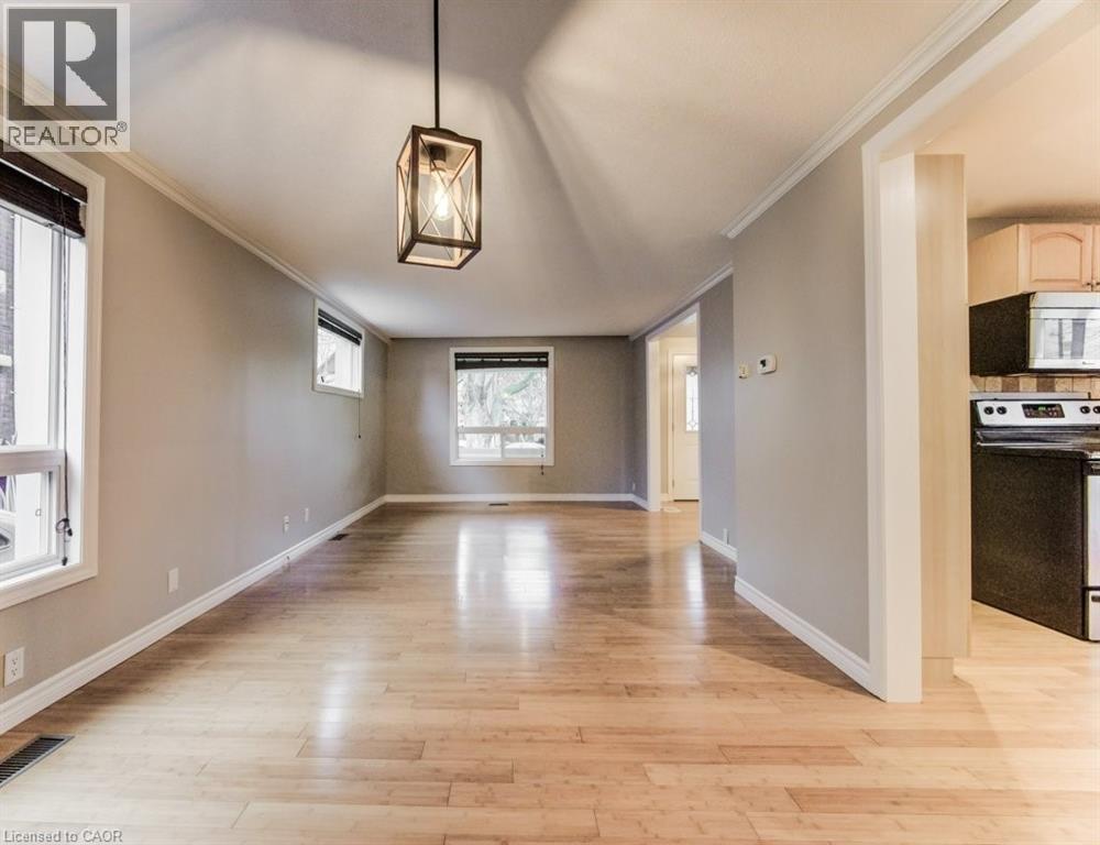 26 St. Leger Street, Kitchener, Ontario  N2H 4L9 - Photo 9 - 40805688