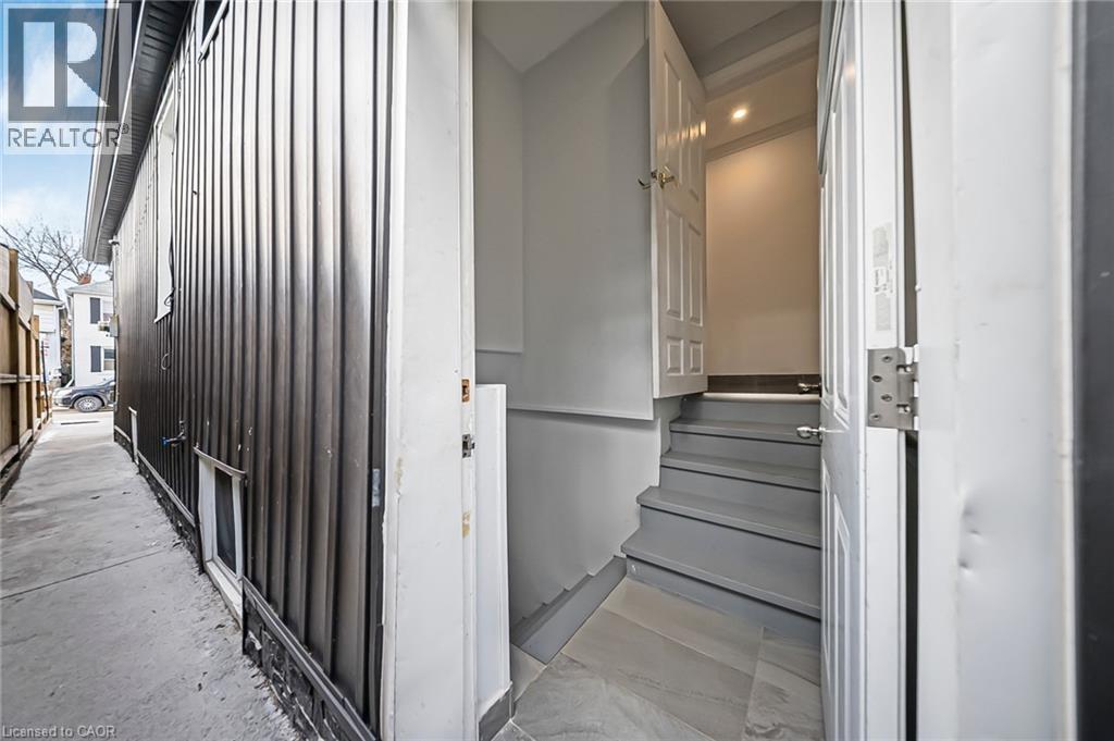 118 Cope Street, Hamilton, Ontario  L8H 5B4 - Photo 27 - 40805793