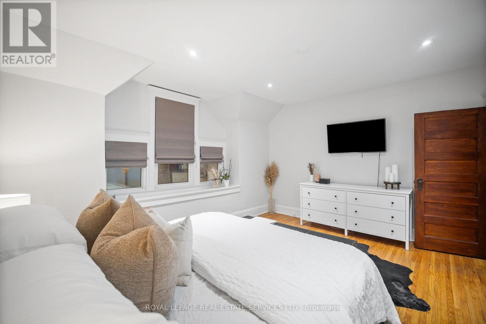 5 Wheeler Avenue, Toronto, Ontario  M4L 3V3 - Photo 17 - E12821188