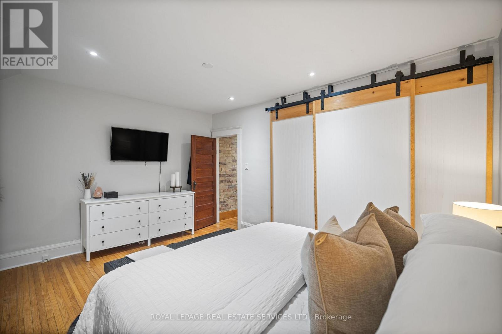 5 Wheeler Avenue, Toronto, Ontario  M4L 3V3 - Photo 18 - E12821188