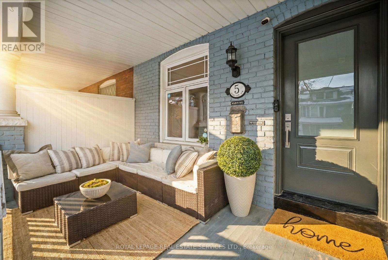 5 Wheeler Avenue, Toronto, Ontario  M4L 3V3 - Photo 2 - E12821188