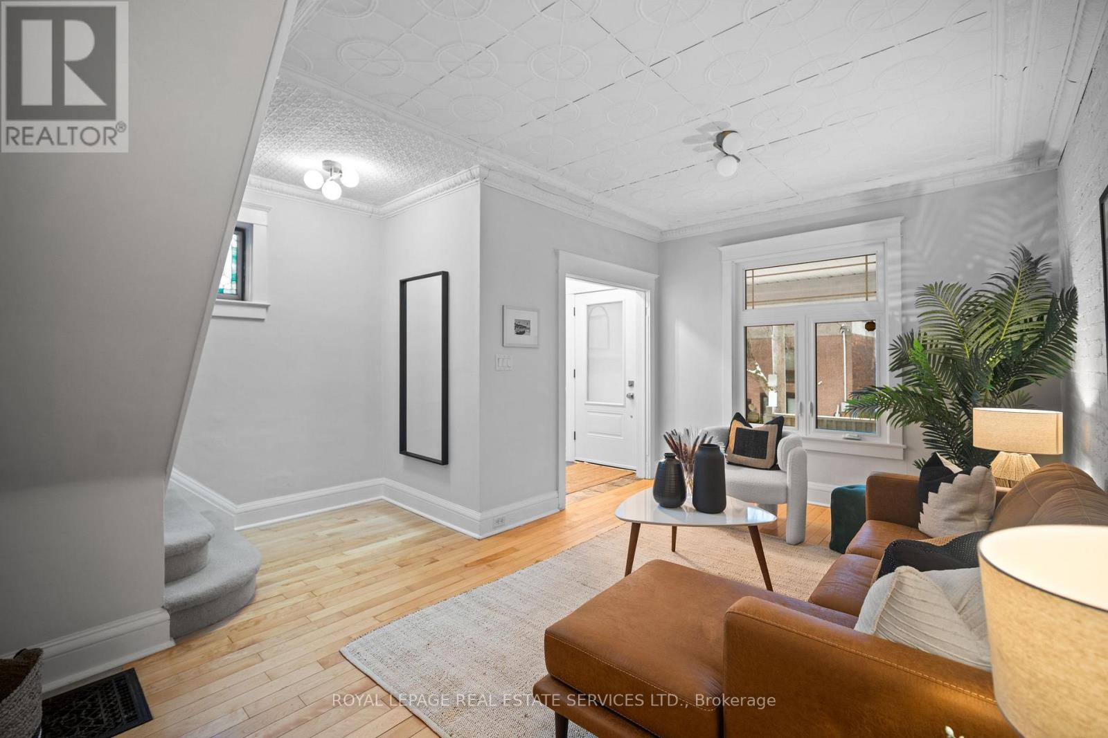 5 Wheeler Avenue, Toronto, Ontario  M4L 3V3 - Photo 6 - E12821188