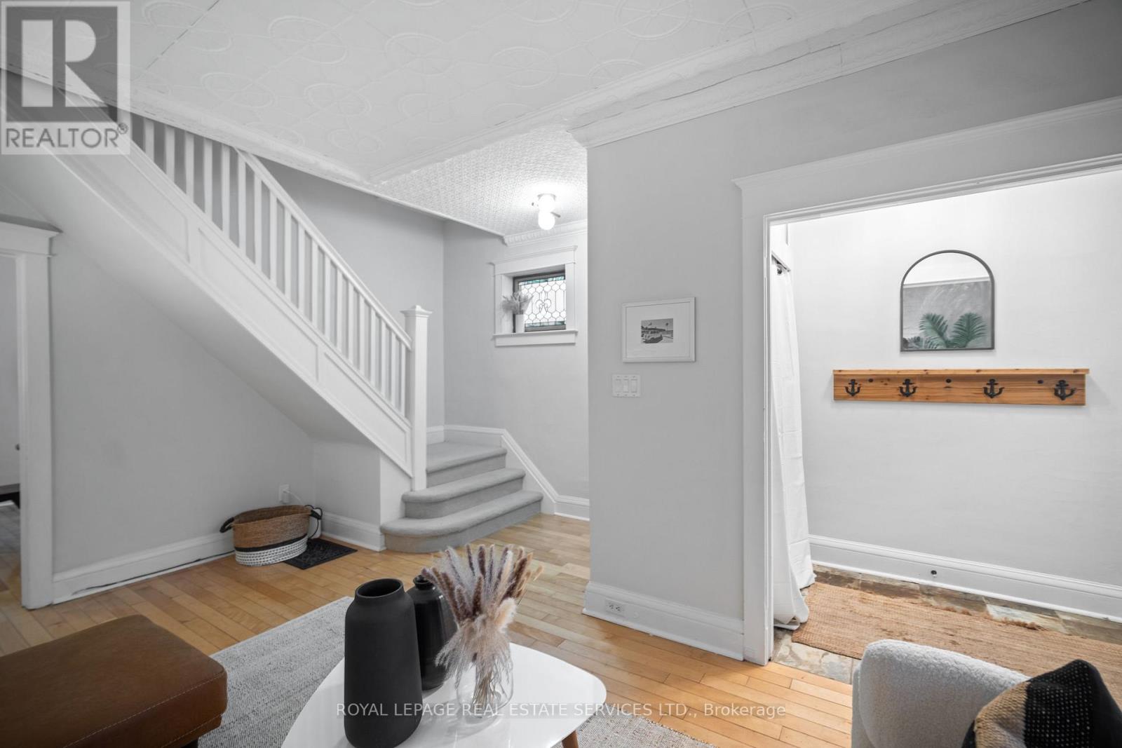 5 Wheeler Avenue, Toronto, Ontario  M4L 3V3 - Photo 7 - E12821188