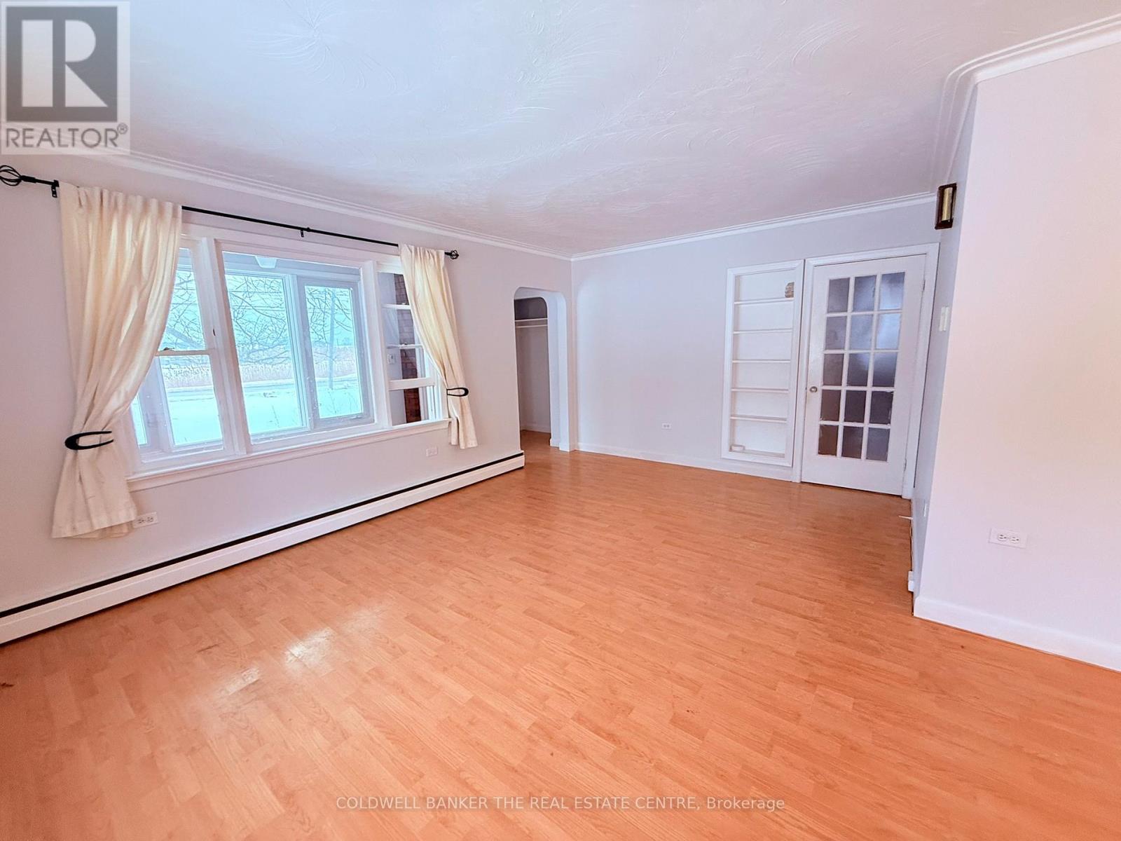 19071 Leslie Street, East Gwillimbury (Sharon), Ontario  L0G 1V0 - Photo 4 - N12821190