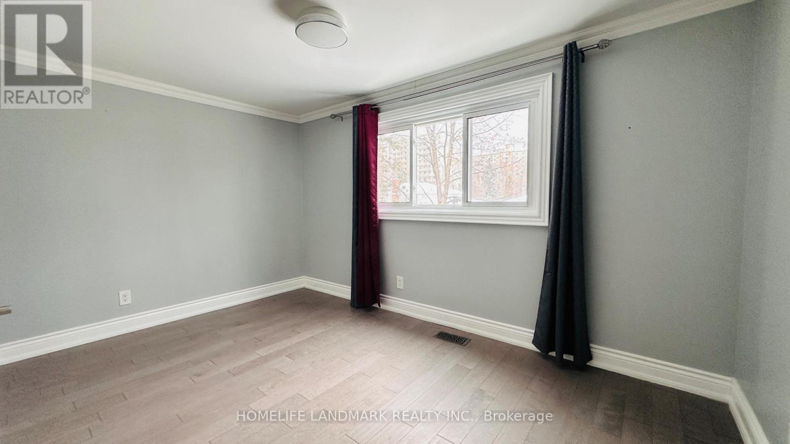 3079 Lindenlea Drive, Mississauga, Ontario  L5C 2C3 - Photo 21 - W12794082