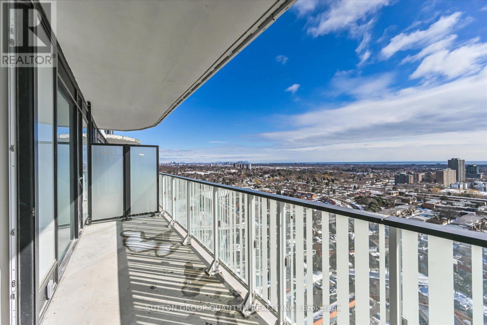 1913 - 1 Fairview Road E, Mississauga, Ontario  L5A 0B4 - Photo 16 - W12821170