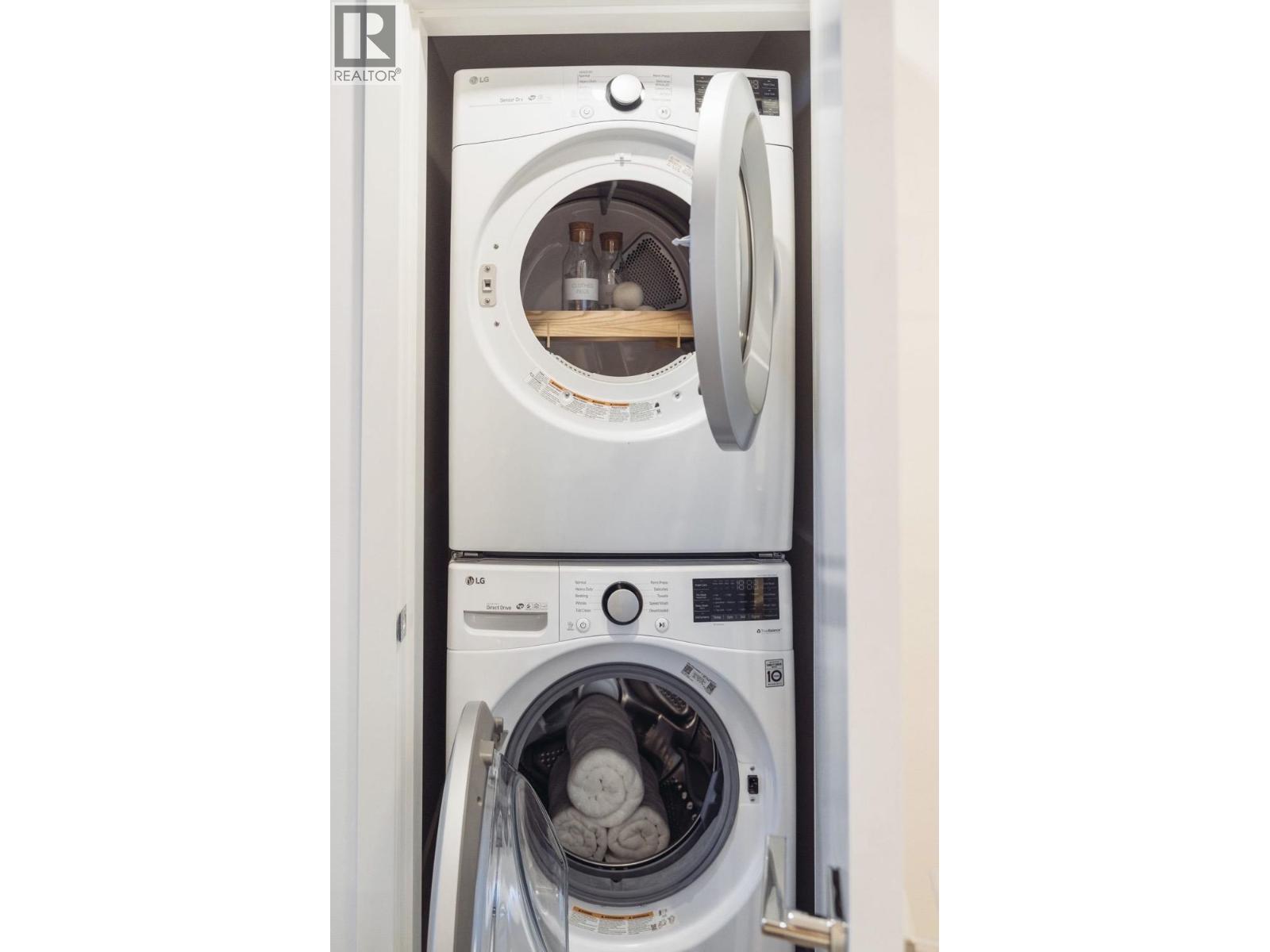 1104 311 Alderson Avenue, Coquitlam, British Columbia  V3K 0K3 - Photo 7 - R3093705