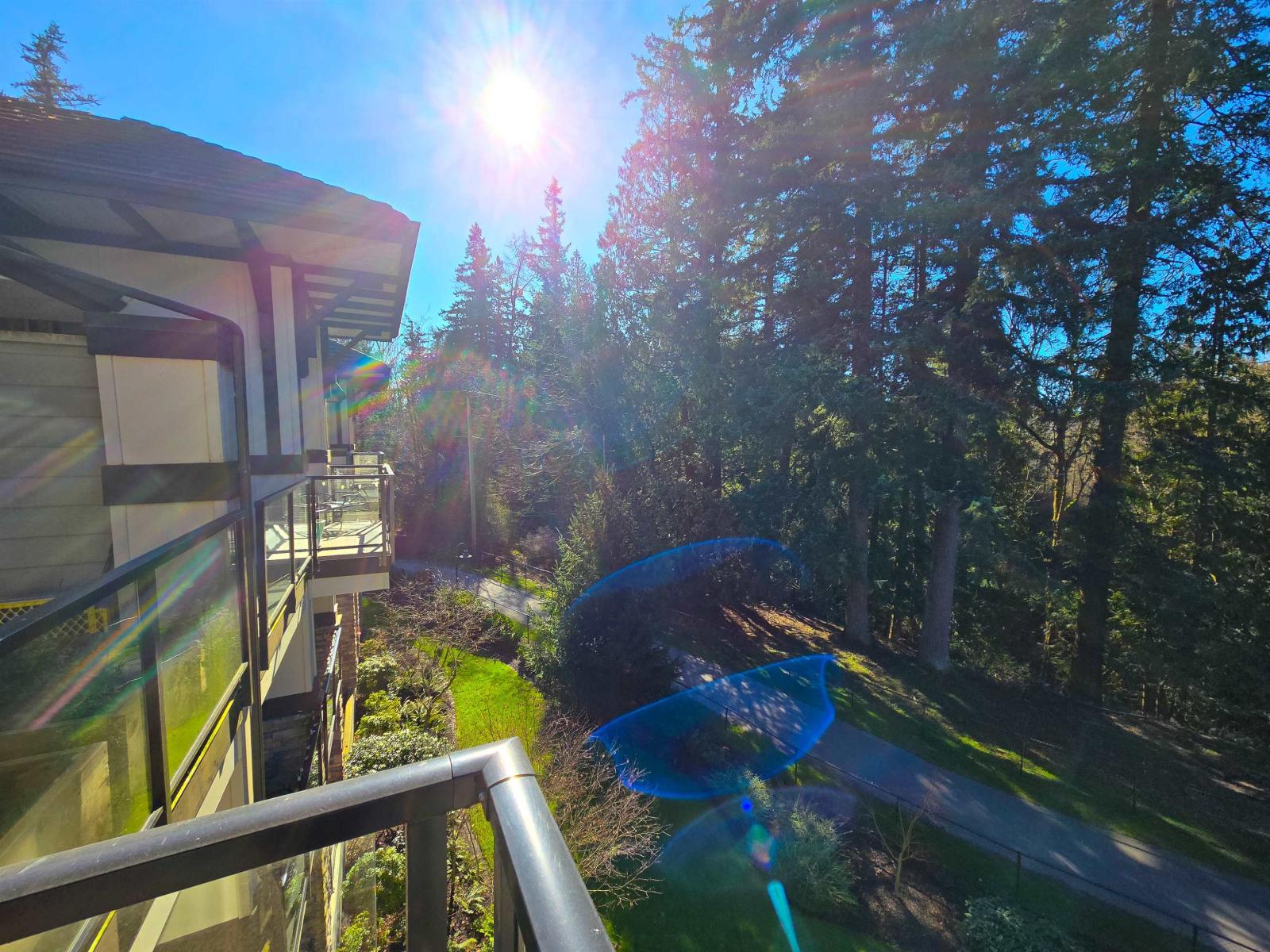 305 15145 36 Avenue, Surrey, British Columbia  V3Z 4R3 - Photo 9 - R3093378