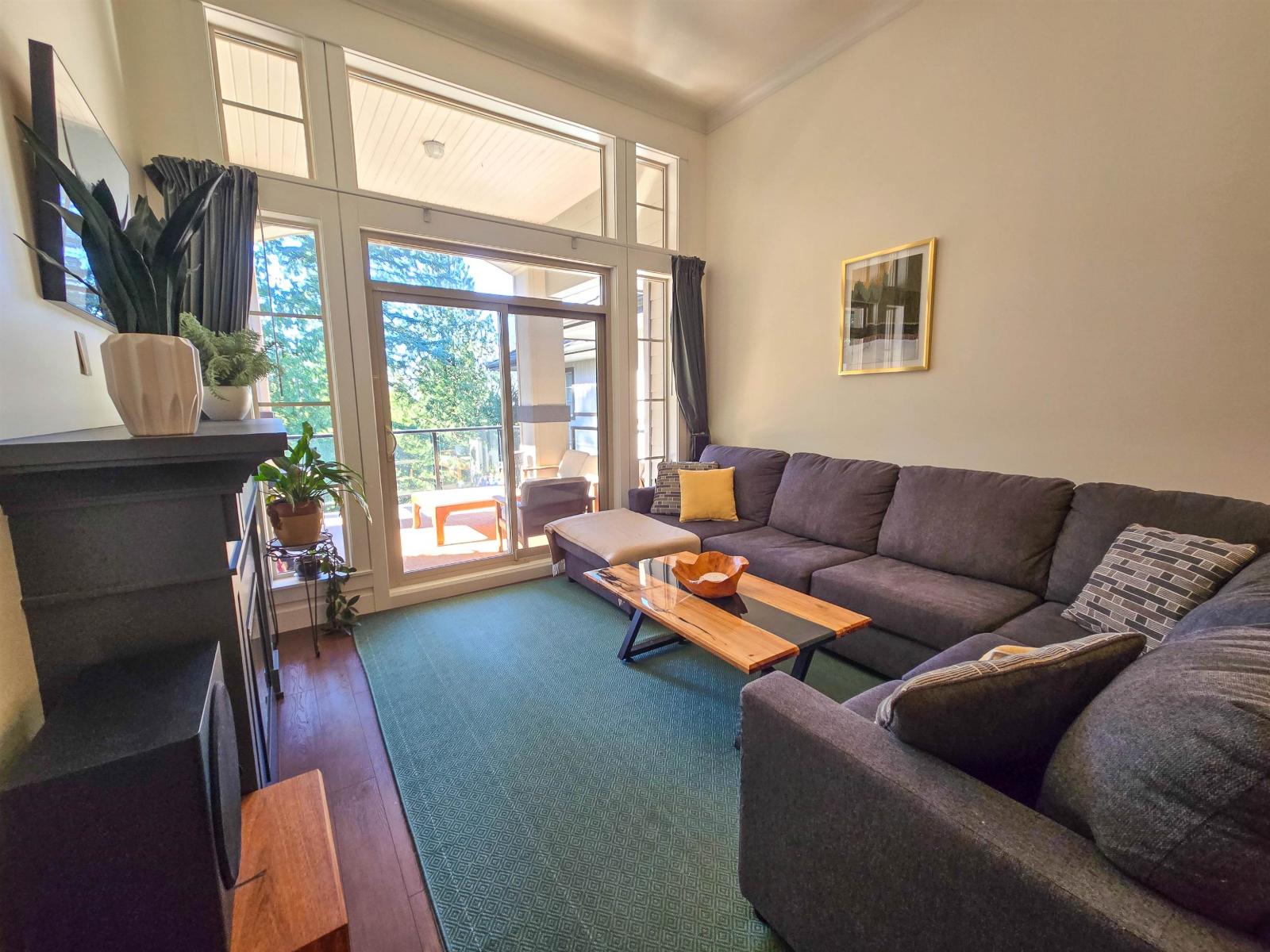 305 15145 36 Avenue, Surrey, British Columbia  V3Z 4R3 - Photo 5 - R3093378