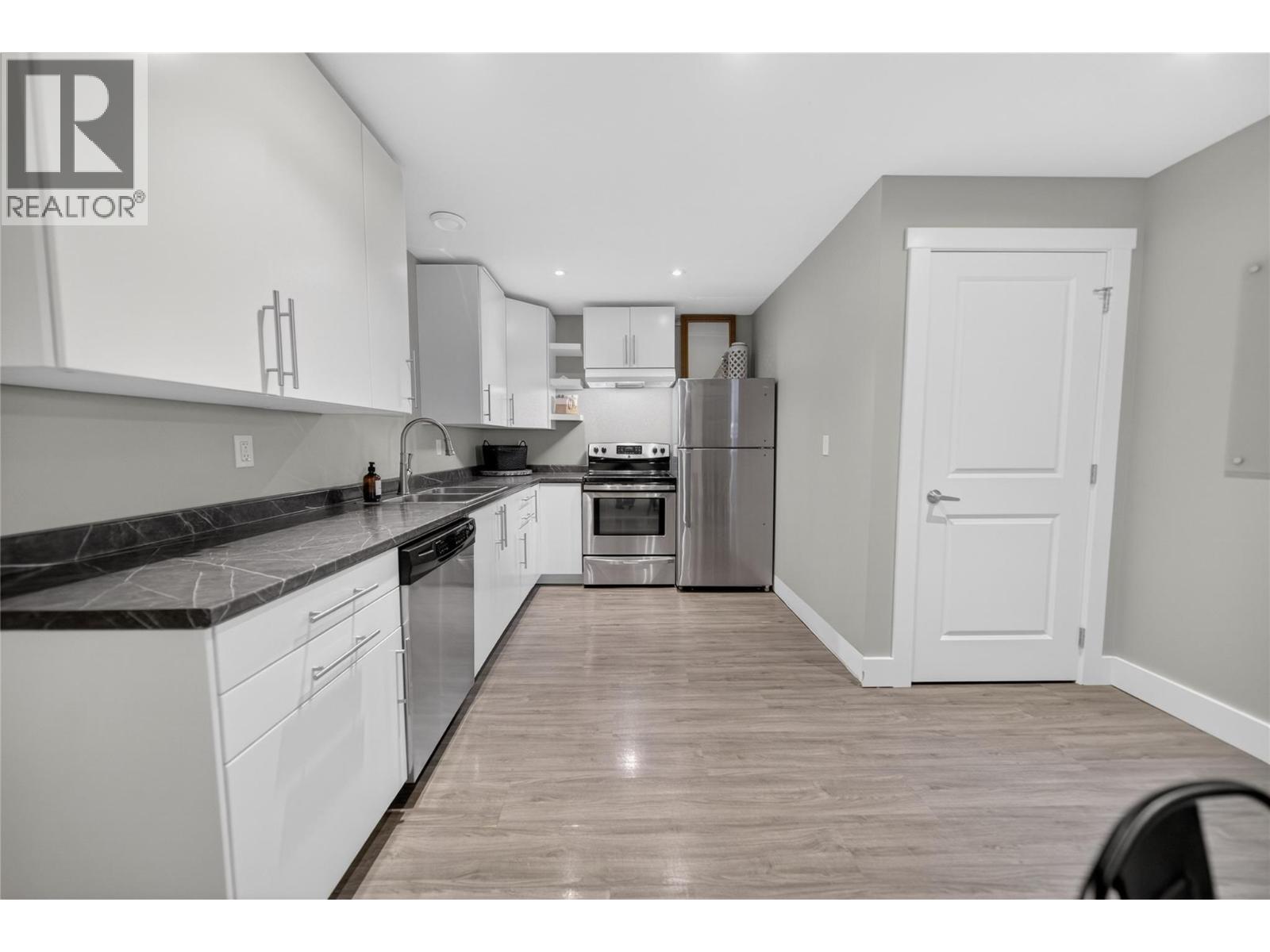 335 16th Avenue S, Cranbrook, British Columbia  V1C 2Z8 - Photo 29 - 10376825