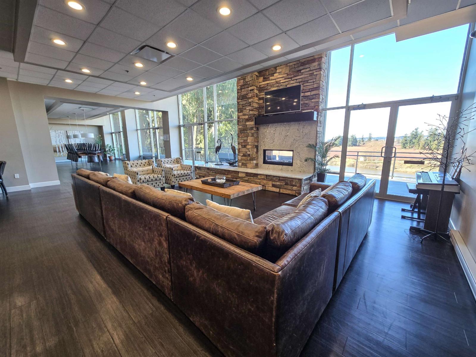 305 15145 36 Avenue, Surrey, British Columbia  V3Z 4R3 - Photo 31 - R3093378