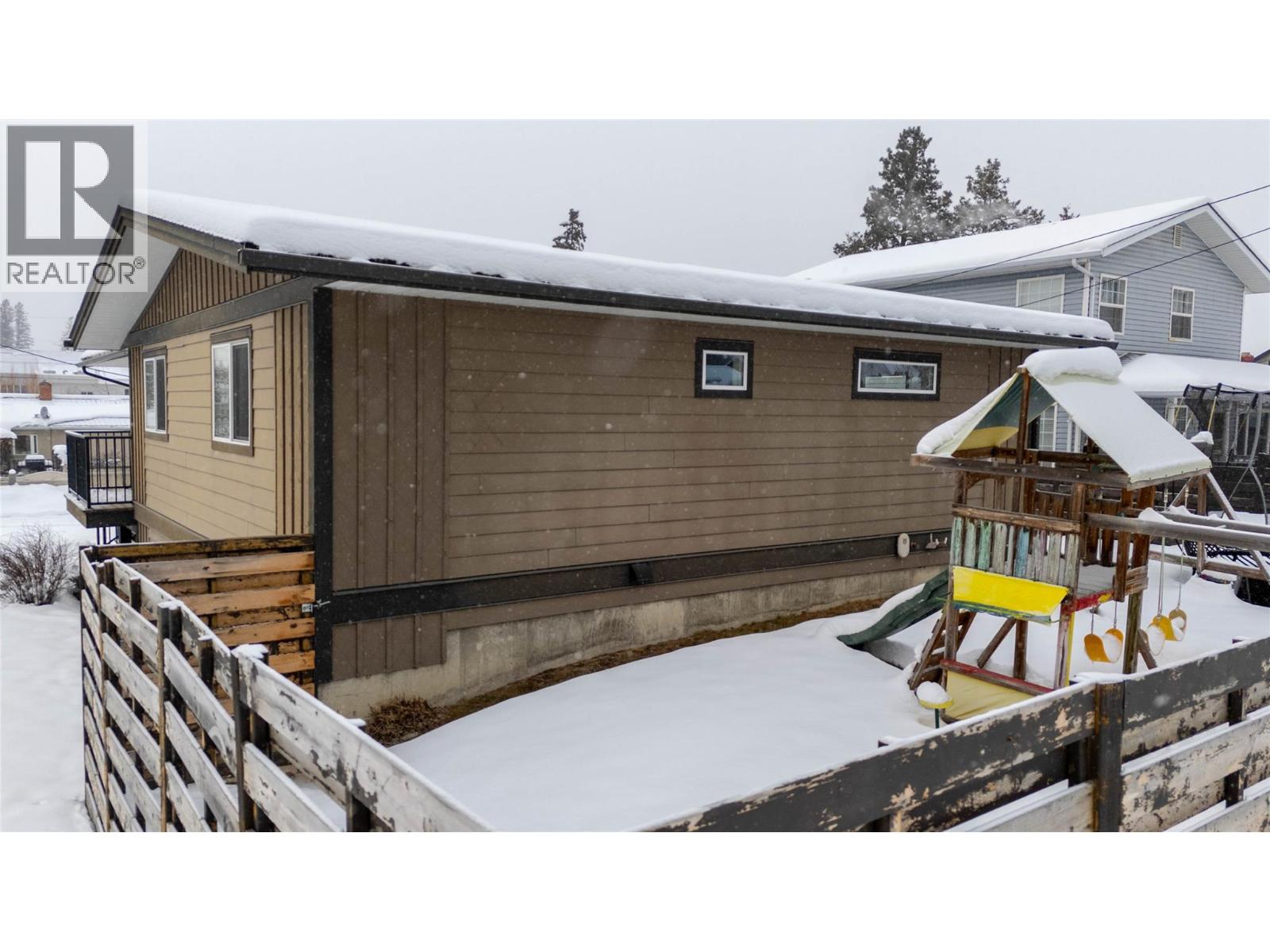 335 16th Avenue S, Cranbrook, British Columbia  V1C 2Z8 - Photo 47 - 10376825