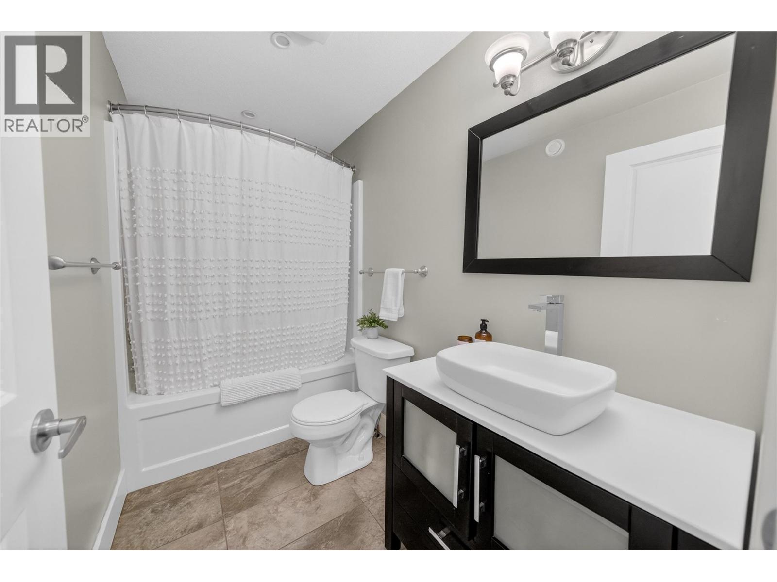 335 16th Avenue S, Cranbrook, British Columbia  V1C 2Z8 - Photo 25 - 10376825