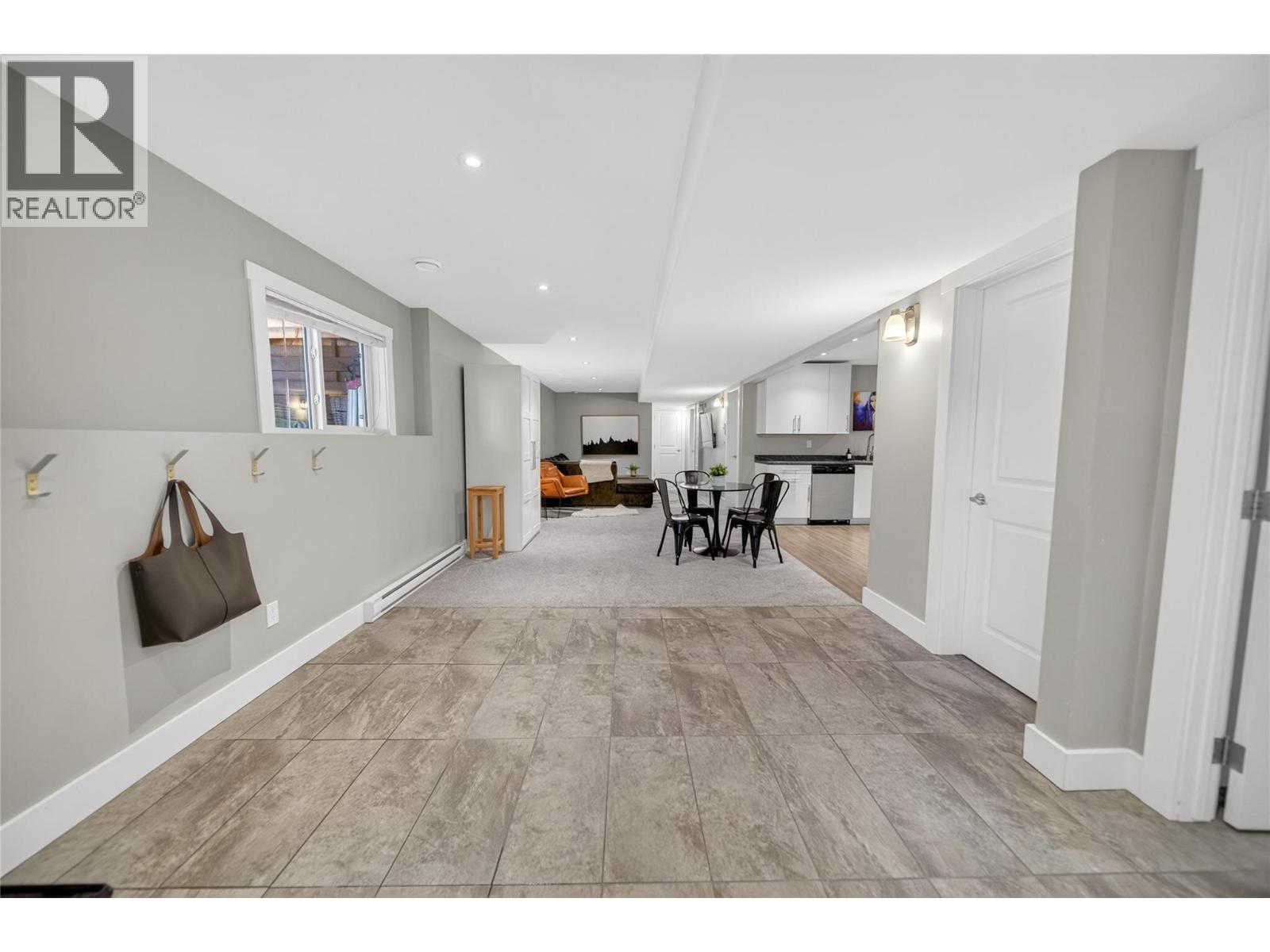 335 16th Avenue S, Cranbrook, British Columbia  V1C 2Z8 - Photo 27 - 10376825