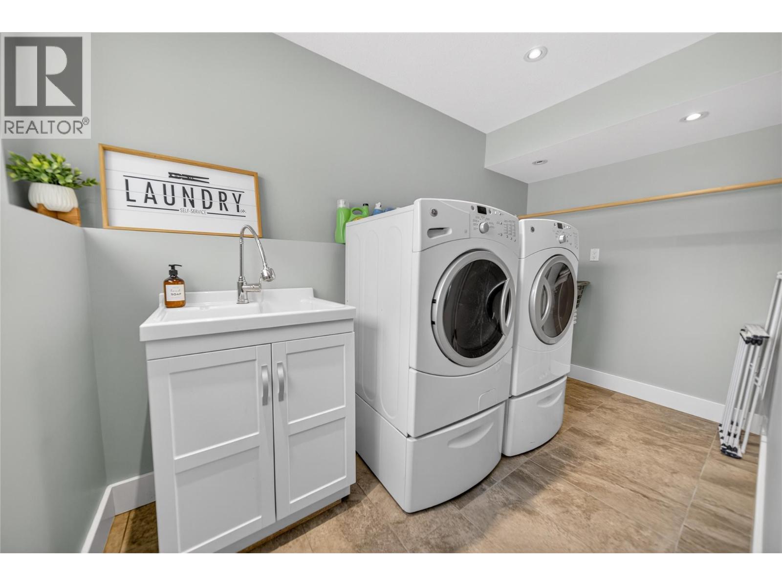 335 16th Avenue S, Cranbrook, British Columbia  V1C 2Z8 - Photo 26 - 10376825