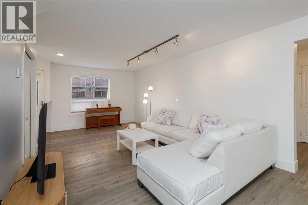 1525 11 Street Sw, Calgary, Alberta  T2R 1R3 - Photo 11 - A2286768