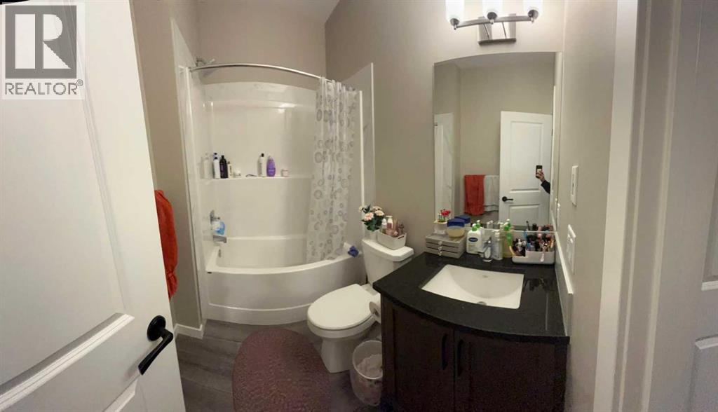 200 Lucas Gardens Nw, Calgary, Alberta  T3P 2R8 - Photo 21 - A2288998