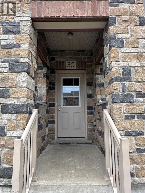 35 Eliza Avenue, Kitchener, Ontario  N2E 0G2 - Photo 2 - 40807441