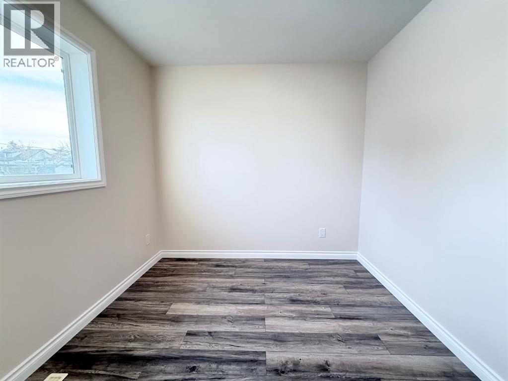 111 1 Street N, Marwayne, Alberta  T0B 2W0 - Photo 22 - A2272850