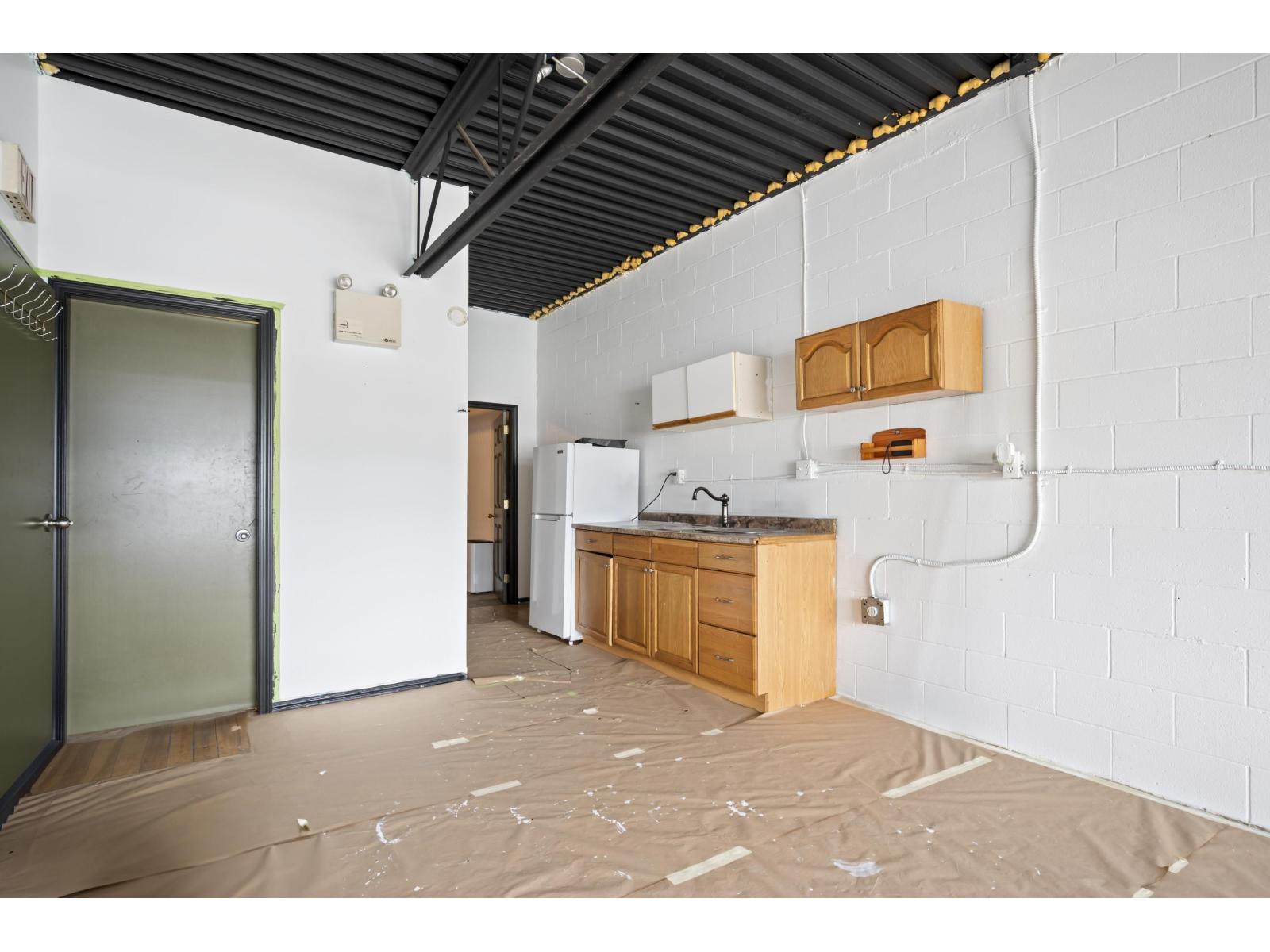 45868 Railway Avenue, Chilliwack Downtown, Chilliwack, British Columbia  V2P 1L3 - Photo 23 - C8076526