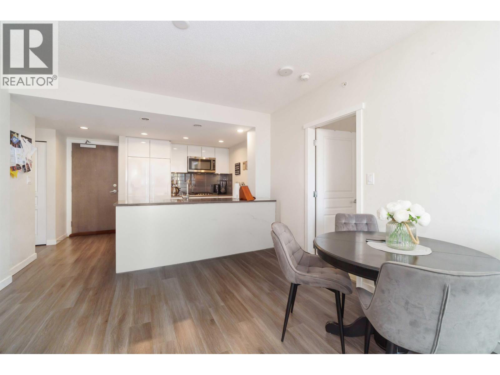 1502 3096 Windsor Gate, Coquitlam, British Columbia  V3B 0P4 - Photo 29 - R3093729