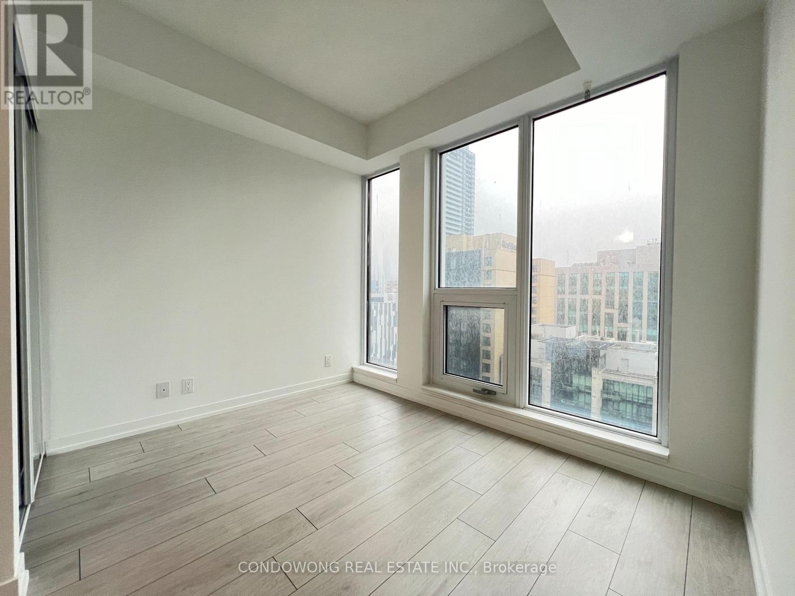 1912 - 55 Mercer Street, Toronto, Ontario  M5V 0W4 - Photo 7 - C12821210