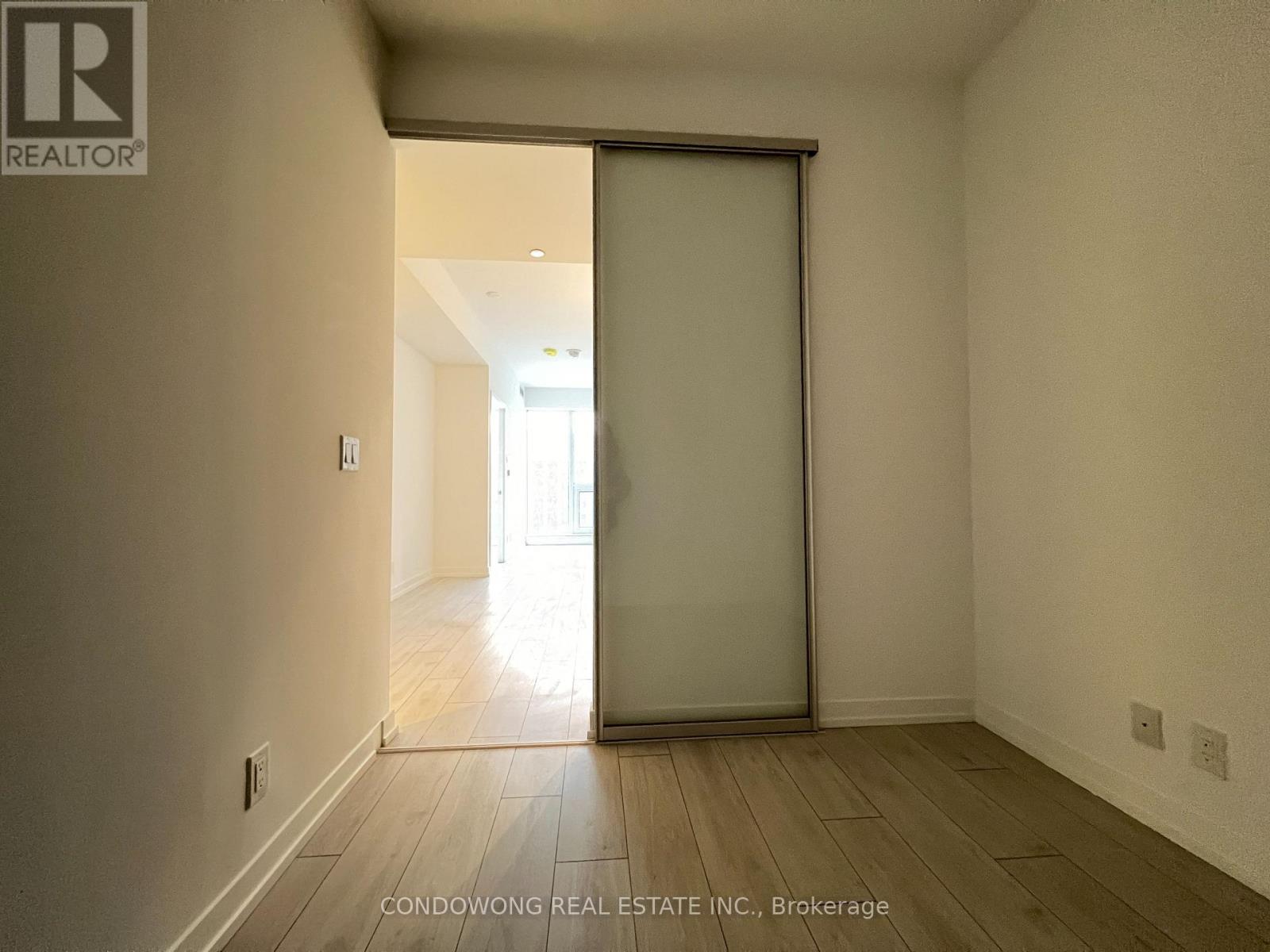 1912 - 55 Mercer Street, Toronto, Ontario  M5V 0W4 - Photo 9 - C12821210