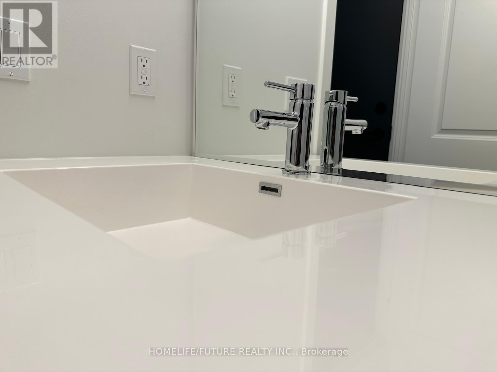 115 - 1010 Dundas Street E, Whitby, Ontario  L1N 2K2 - Photo 3 - E12821192