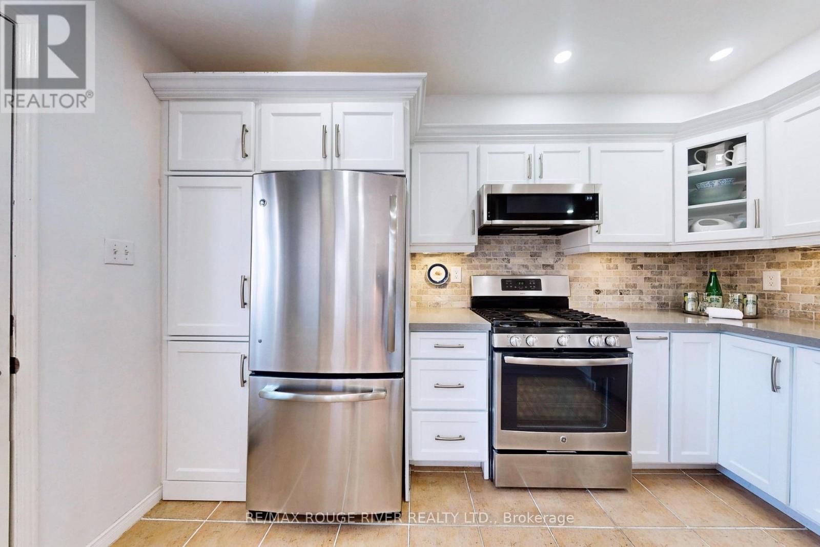 10 Moorefield Drive, Toronto, Ontario  M1C 5B5 - Photo 16 - E12821204