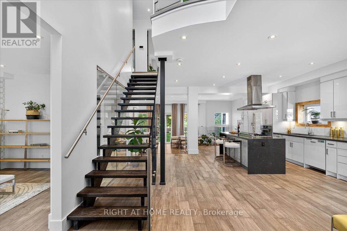 64 Larwood Boulevard, Toronto, Ontario  M1M 2M5 - Photo 7 - E12821214