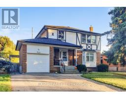 22 CHESTNUT AVENUE, Brampton, Ontario
