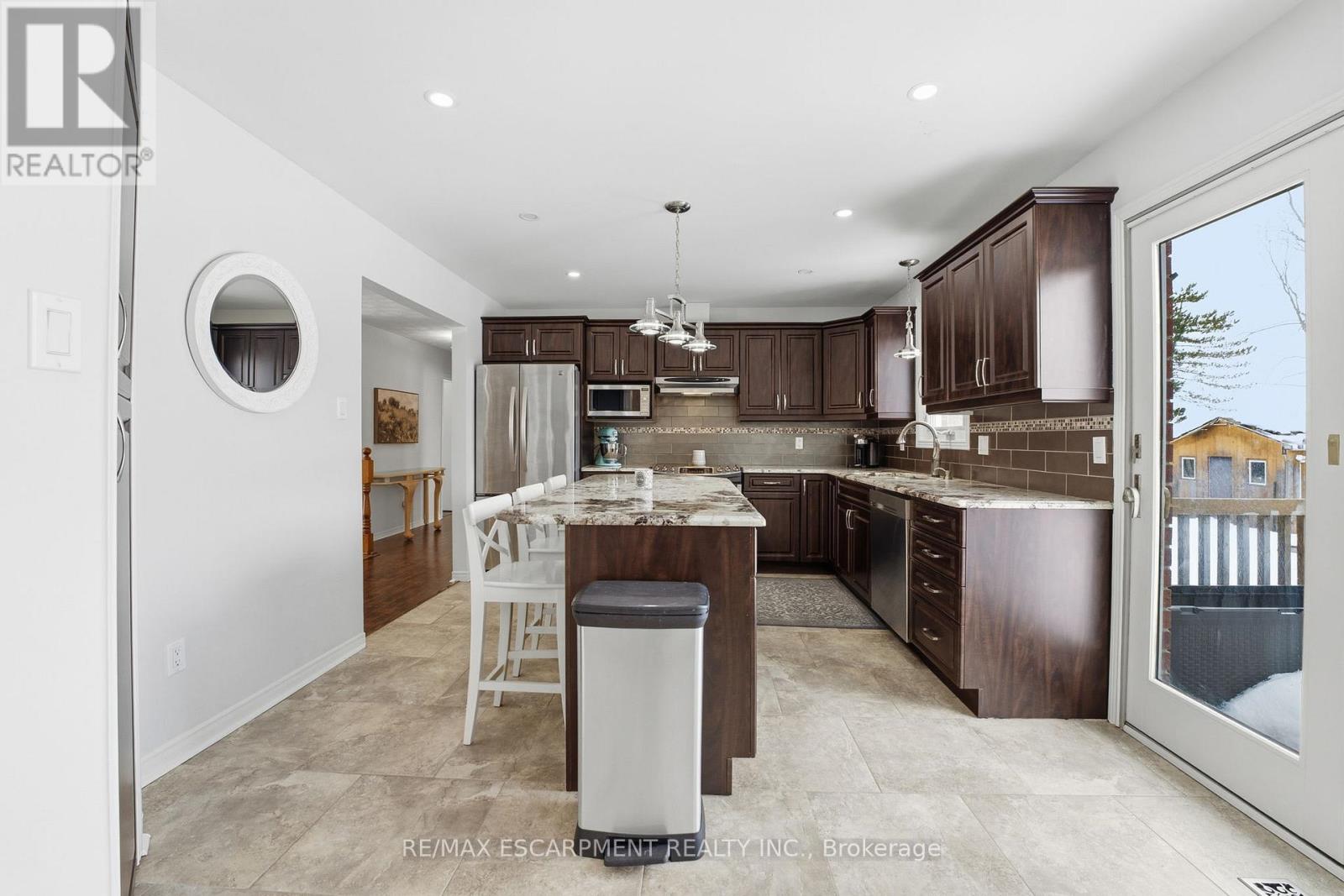 628 Haldimand Rd 17, Haldimand, Ontario  N1A 2W4 - Photo 11 - X12821198