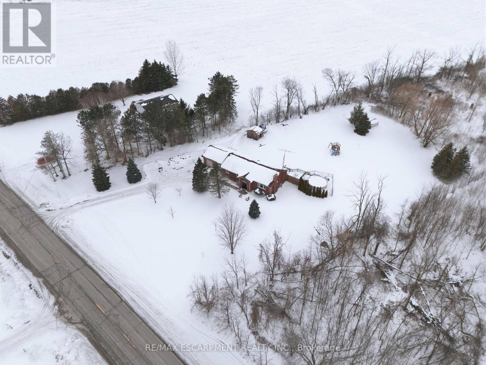 628 Haldimand Rd 17, Haldimand, Ontario  N1A 2W4 - Photo 31 - X12821198