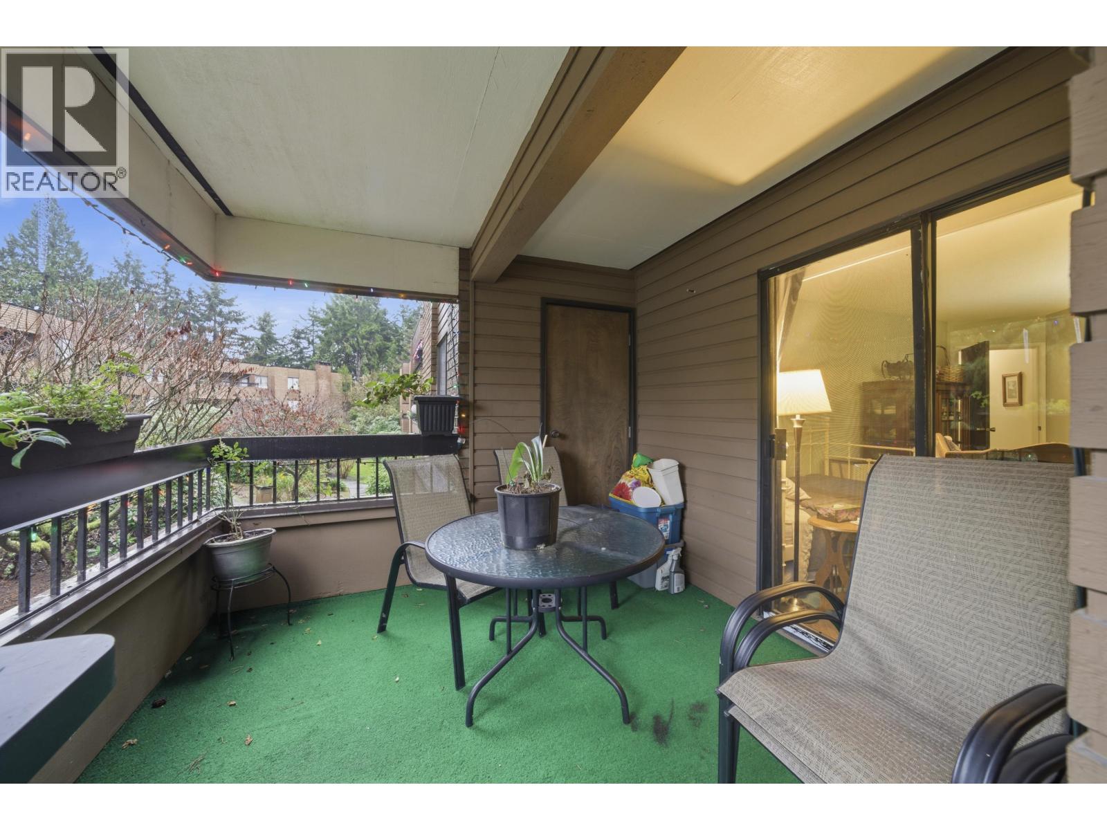 212 2620 Fromme Road, North Vancouver, British Columbia  V7J 2R3 - Photo 10 - R3075661